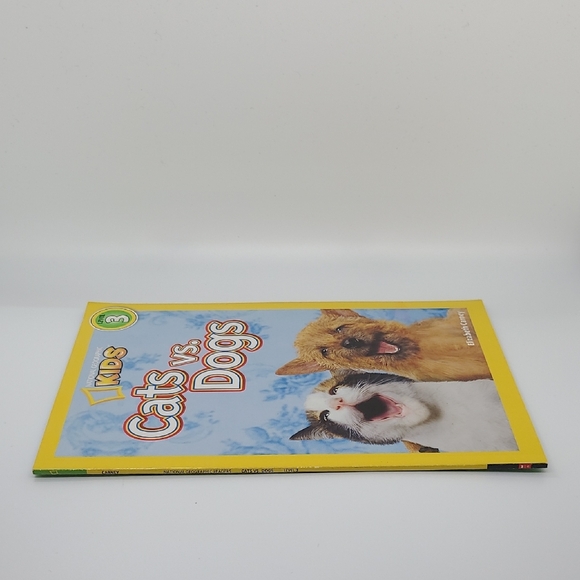 National Geographic Kids 'Cats vs. Dogs'  Level 3 Reader - Picture 3 of 4